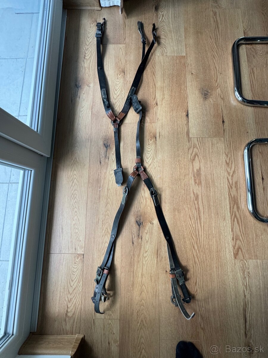 Výstroj - 8
