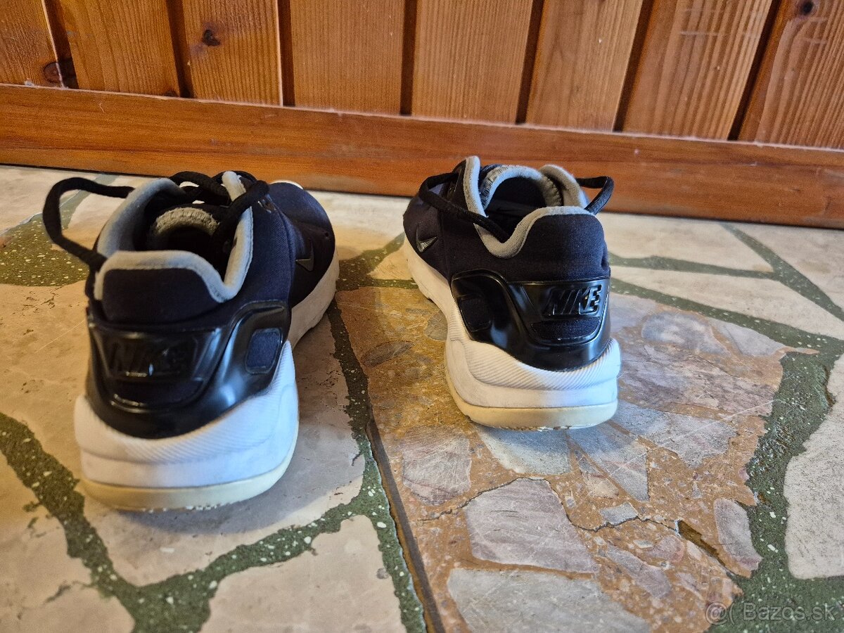 Nike Free bežecké topánky - 8
