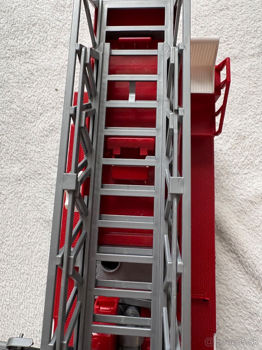 Velke hasicske auto Bruder - 8