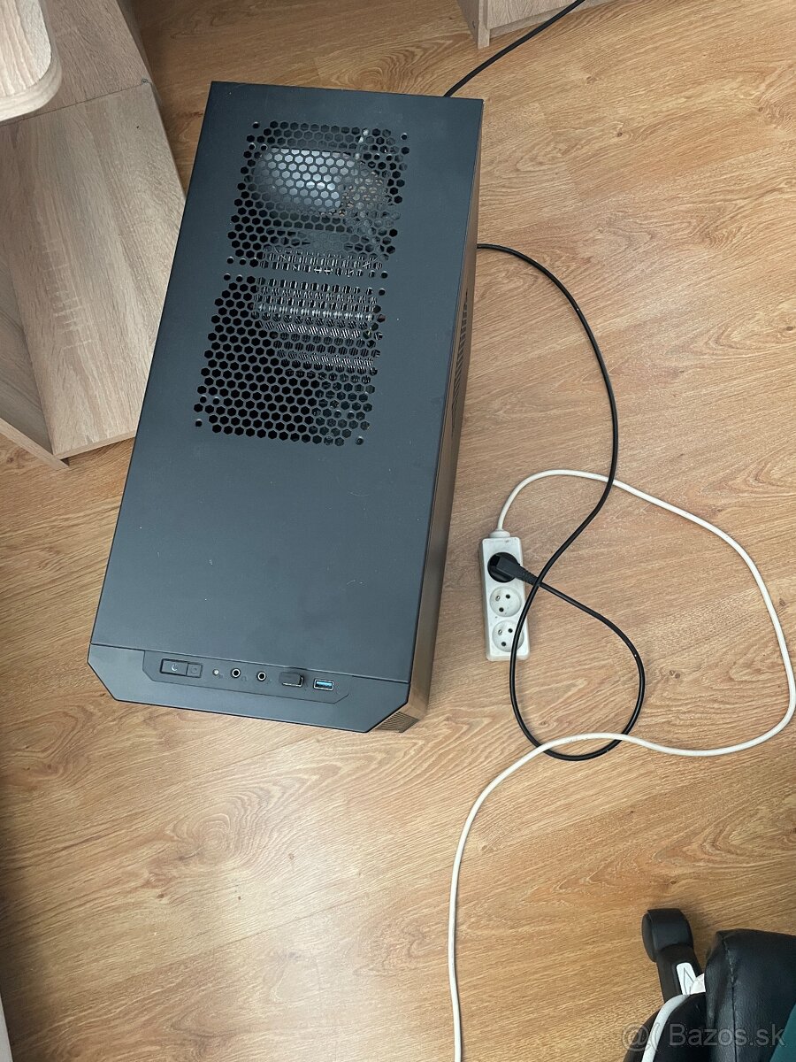Herný počítač - 8