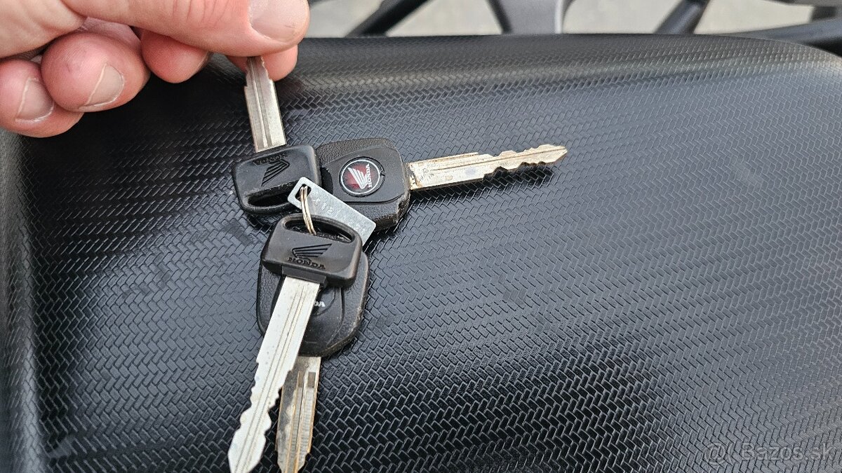 Honda NC700X r.v. 2012 - 8