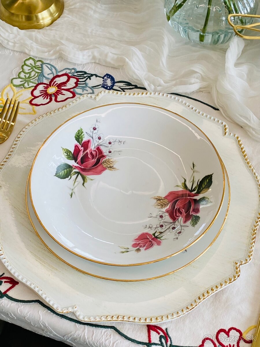 Krásna retro obedová súprava,posielam bezpečne kuriérom - 8