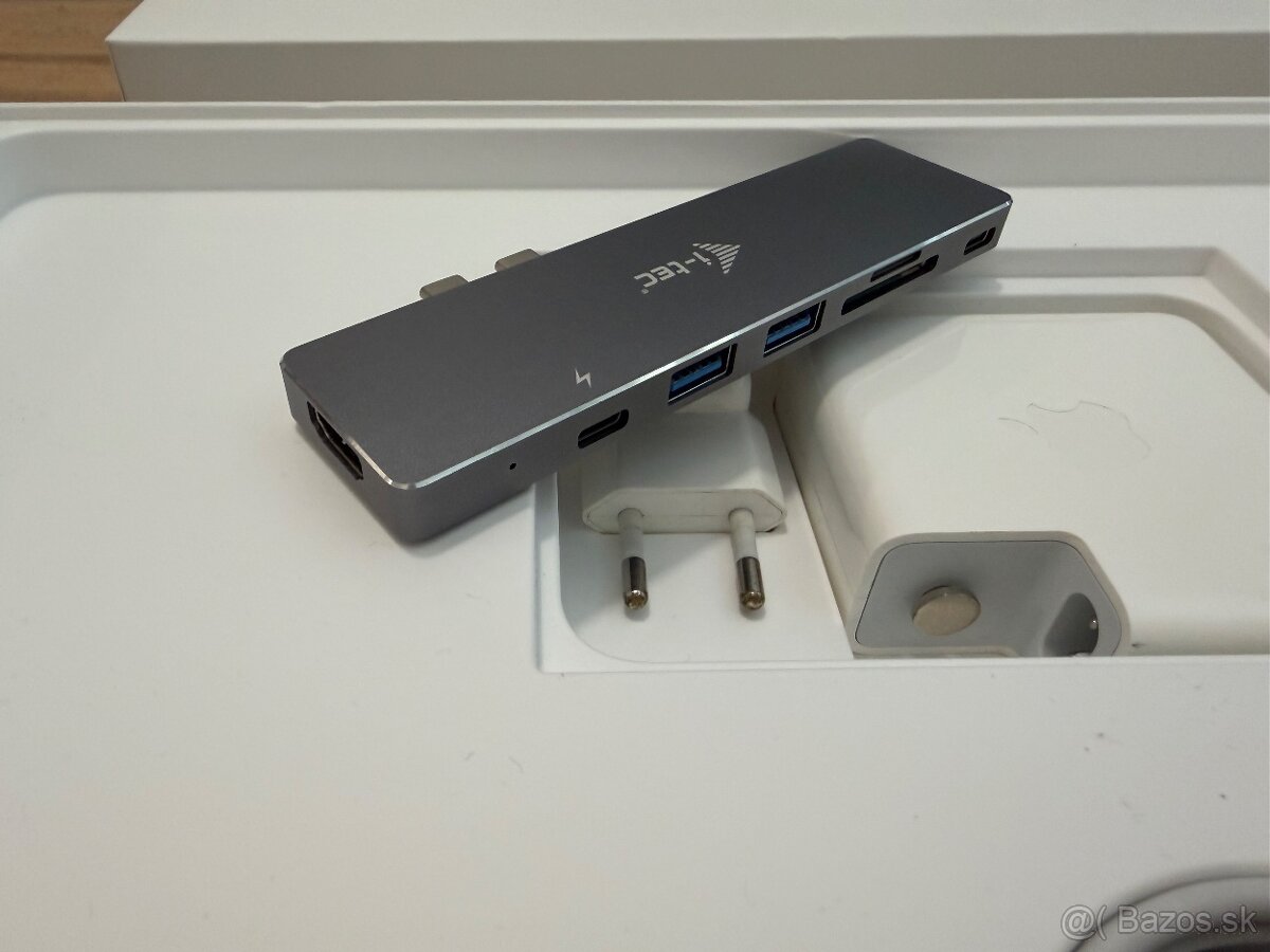 Predám Macbook pro 15 256/16GB 2016 - 8