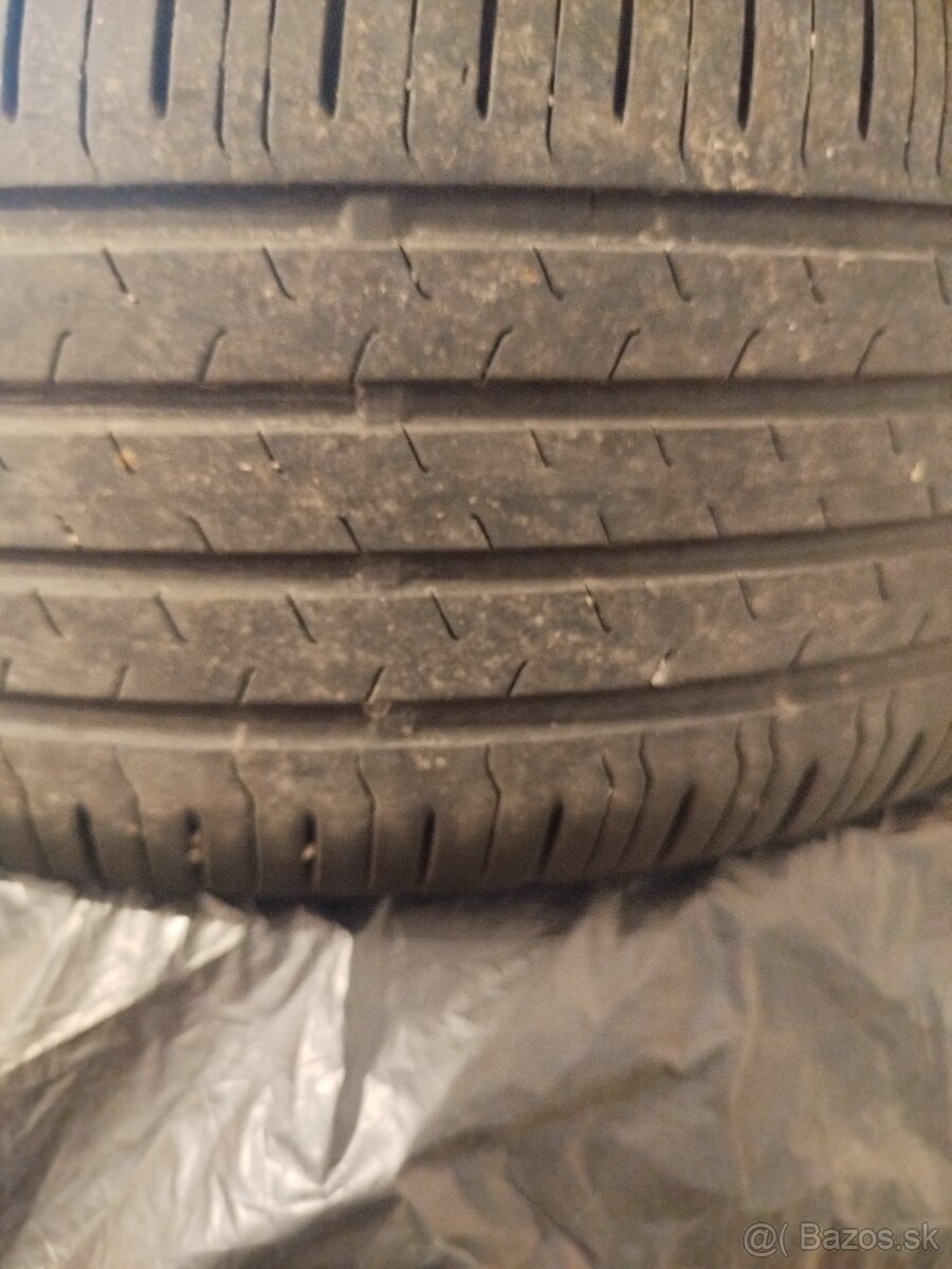 235/55 r18 Continental letné - 8