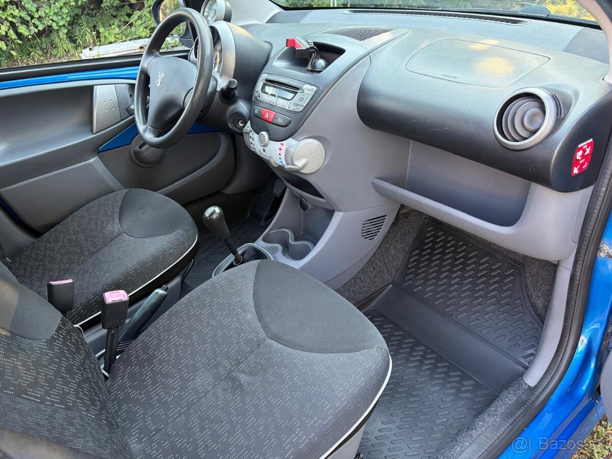Peugeot 107 - 8