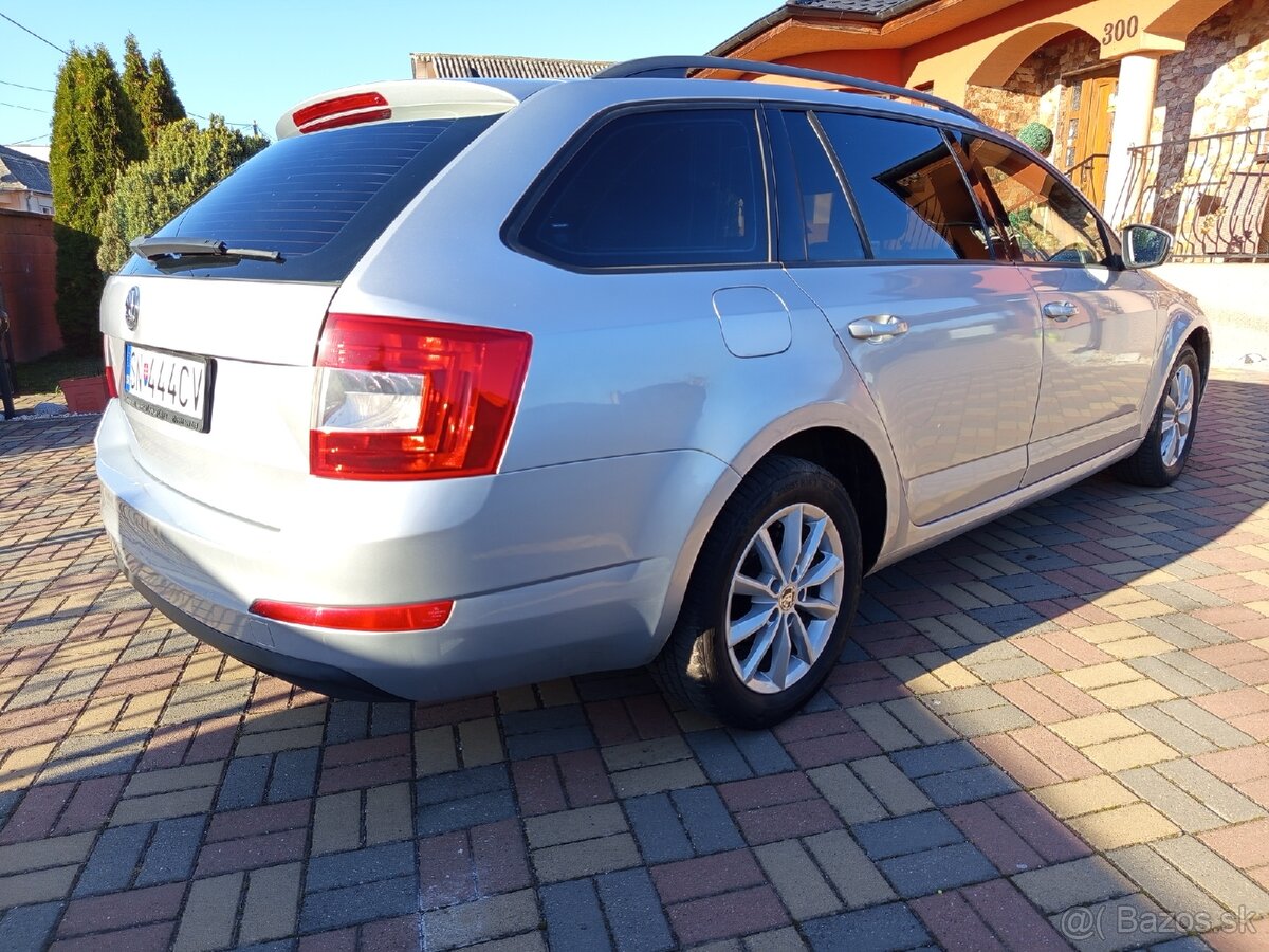 Škoda Octavia 3 Combi 2.0TDi DSG - 8
