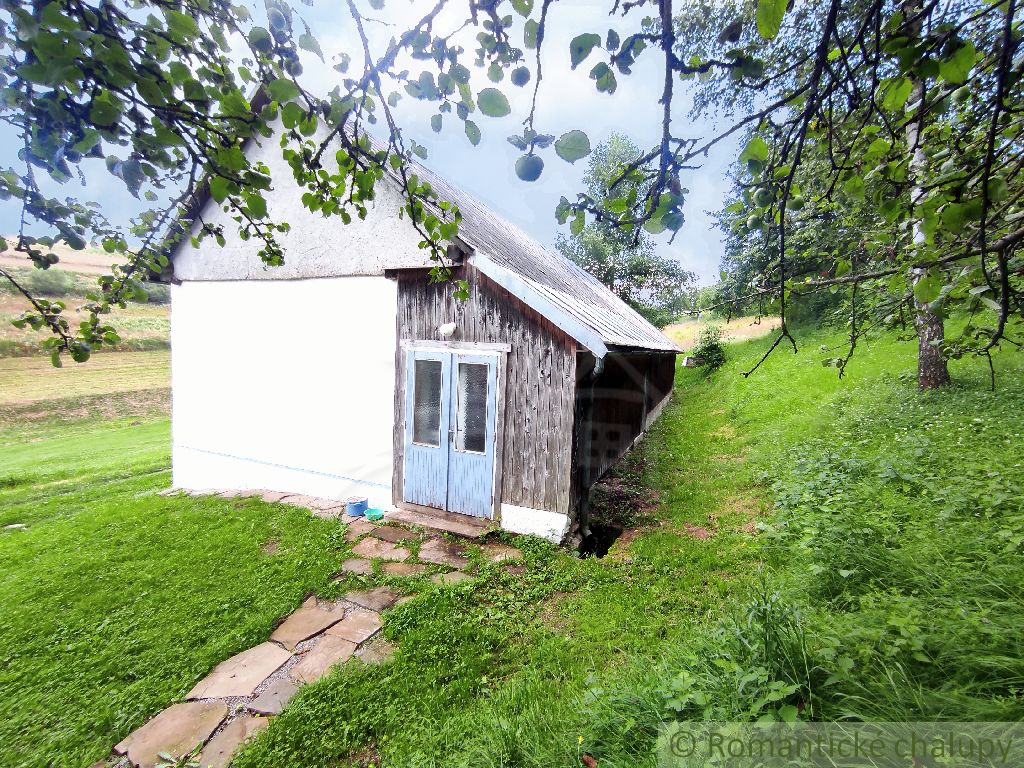 Dom/chalupa v príjemnom prostredí Korytárok - 8