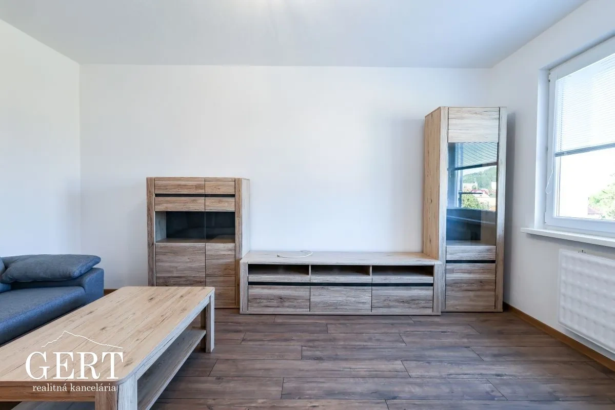 2 izbový byt do nájmu - Liptovský Mikuláš , ul. Borbisova - 8