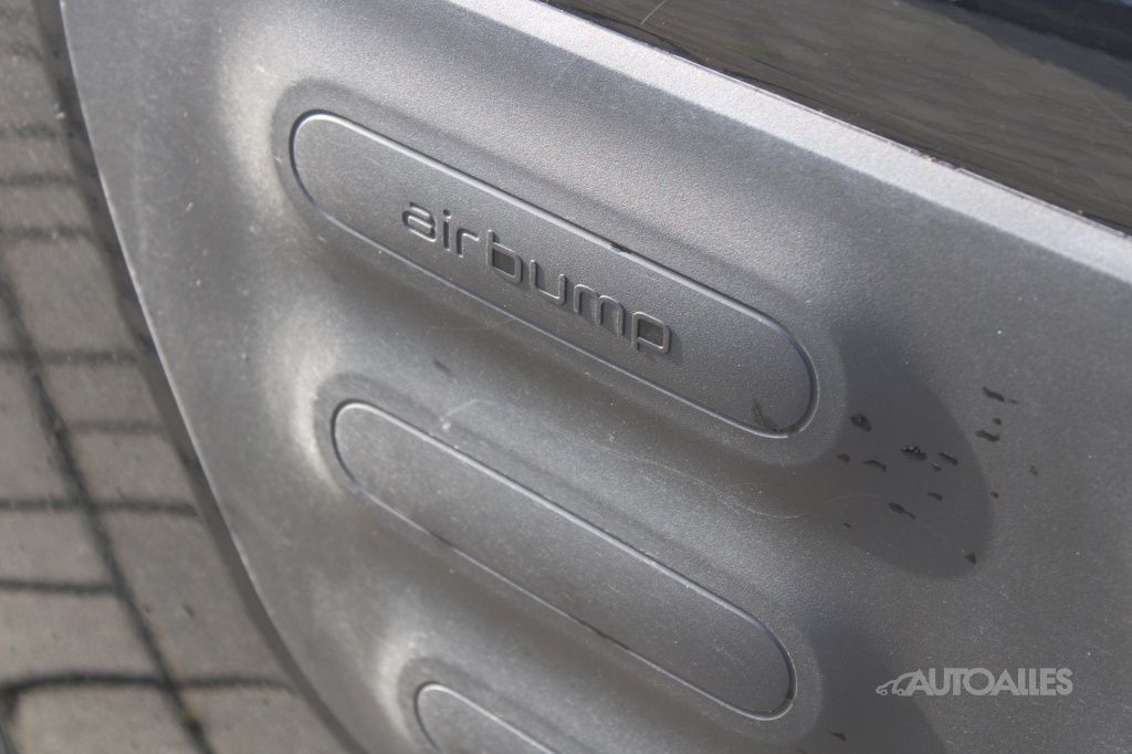 Citroen C4 Cactus 1,6 HDi 73 kW CHALLENGE - 8