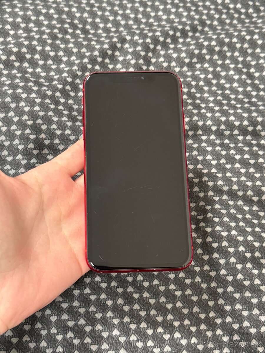 Apple iPhone XR 64GB Red - 8