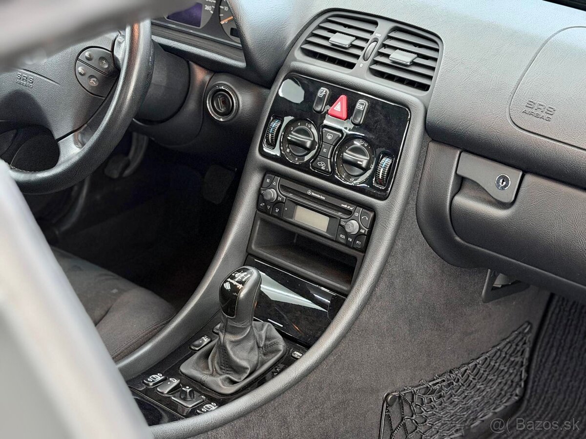 Mercedes-Benz CLK 200 kompresor - 37.000 km - 8