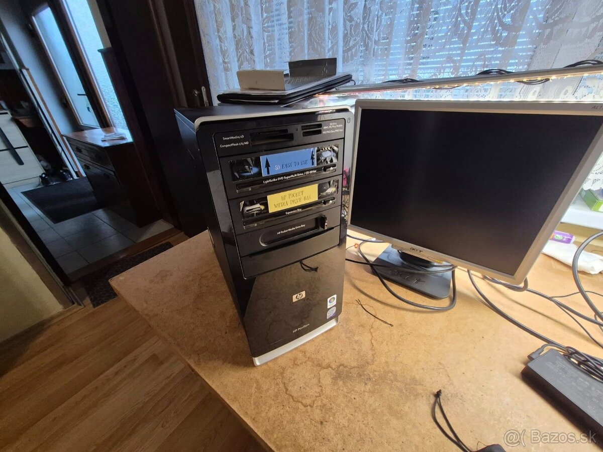 PC HP Core2Quad Q8200 / 4x2.3GHz - 8