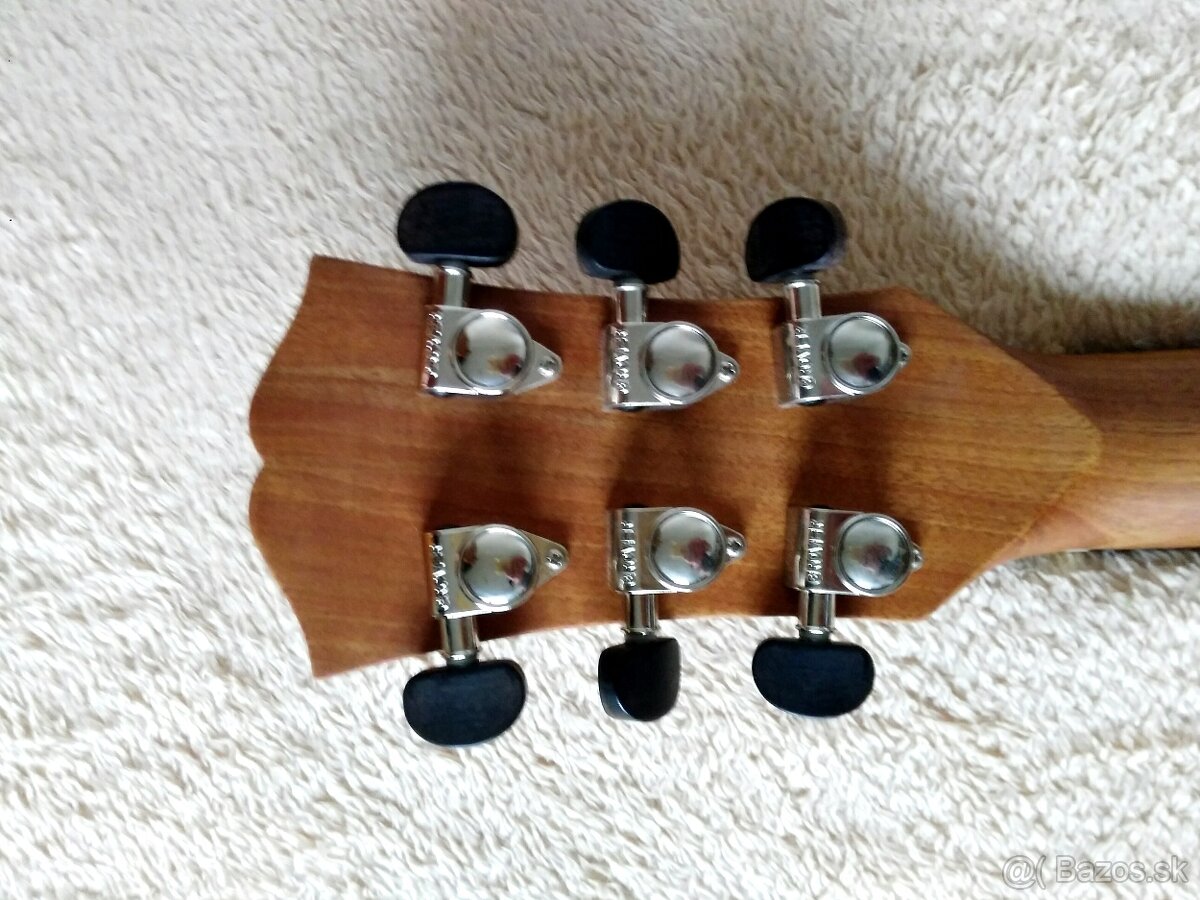 Predam celomasivnu gitaru Dowina Chardonnay+kufor. - 8