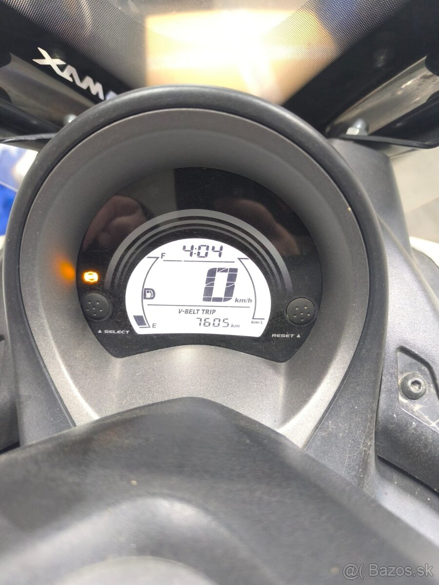 Yamaha nmax 125 - 8