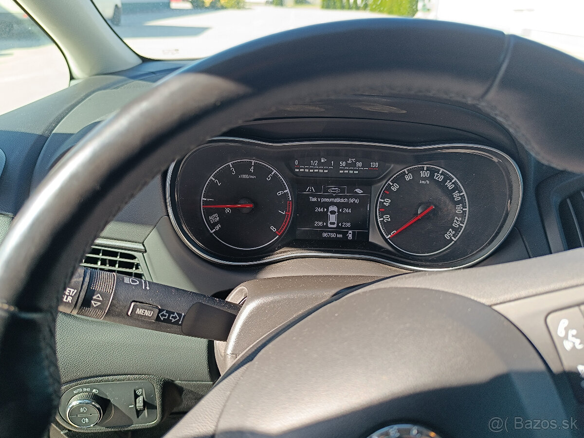 Opel Zafira 1,6T benzín 147kW - 8