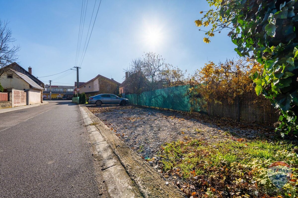 na predaj rodinný dom + podnikateľské priestory Nemšová - 8