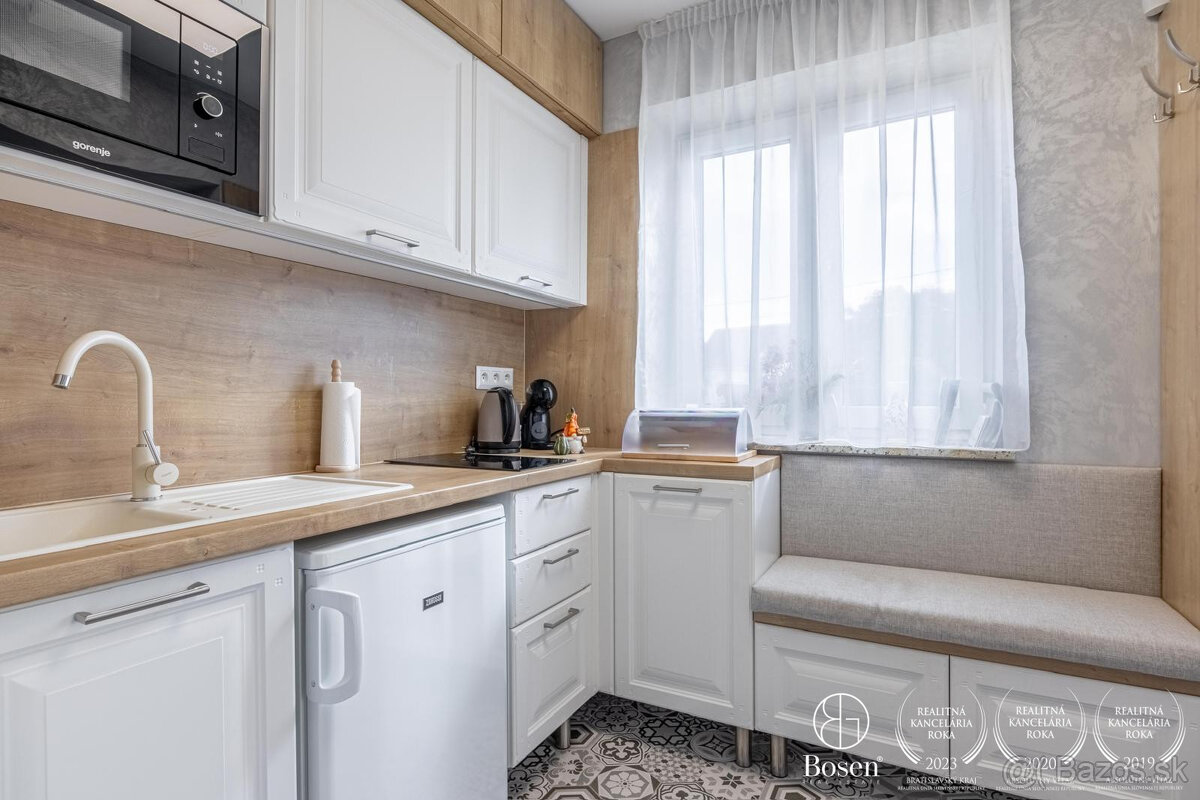 BOSEN | Nadštandardný rodinný dom s viacerými možnosťami vyu - 8