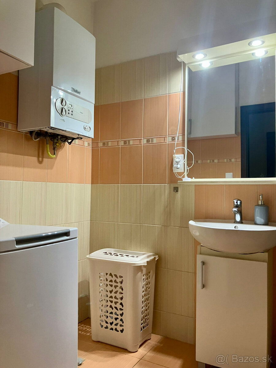 Kompletne zariadený 2kk byt na ulici Športová v NMnV - 8