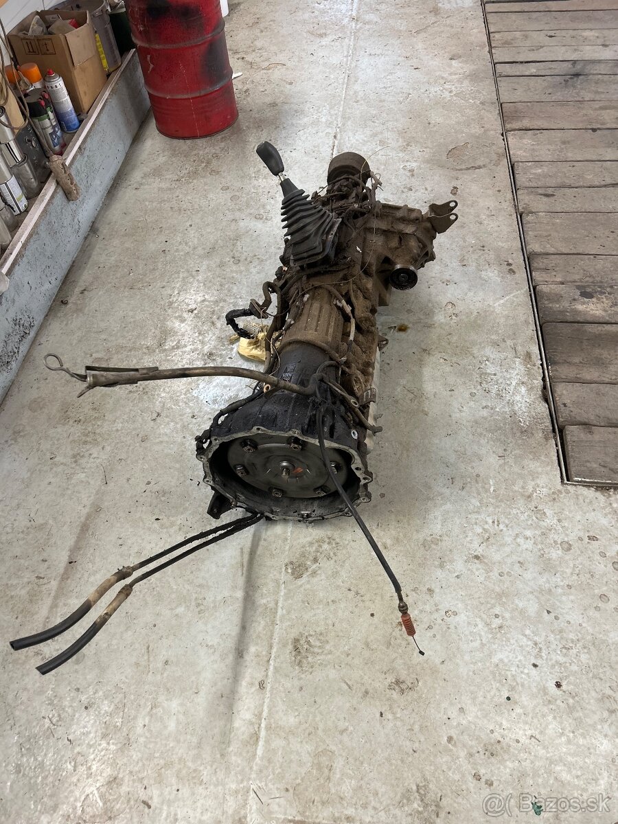 Pajero 2 náhradné diely - 8