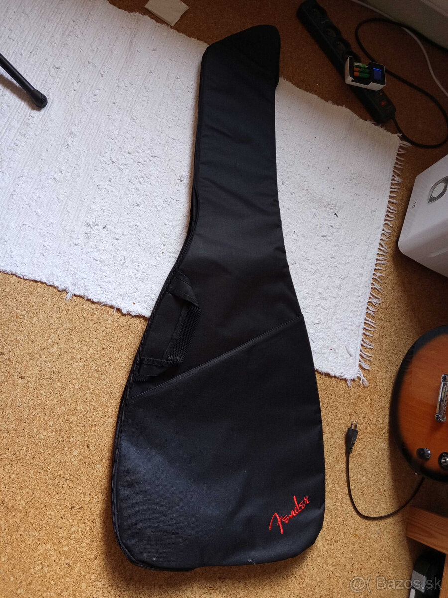 basgitara Squier by Fender Jazz Bass (Affinity)+ púzdro - 8