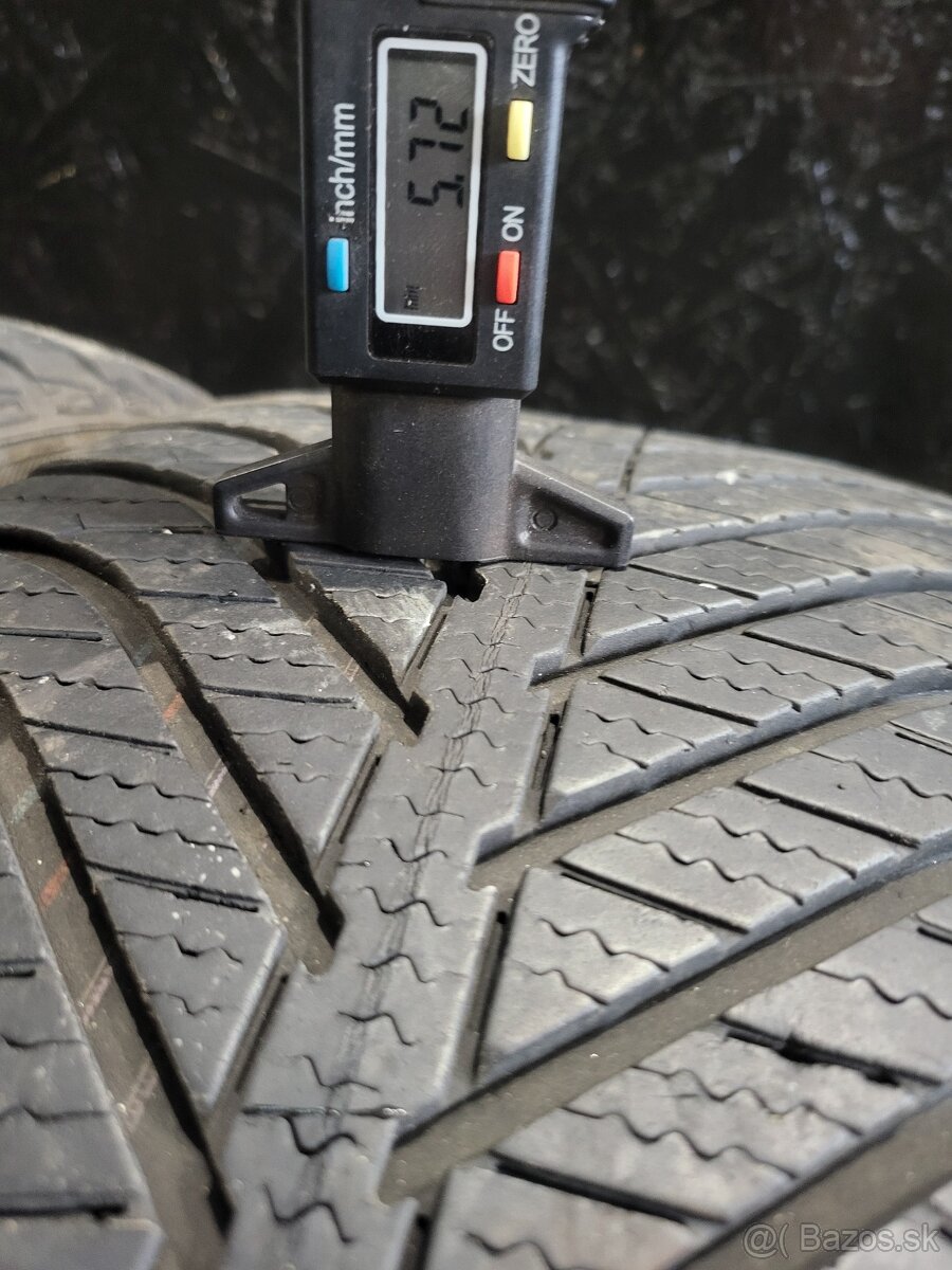 225/45 R17 Goodyear celoročné pneumatiky - 8