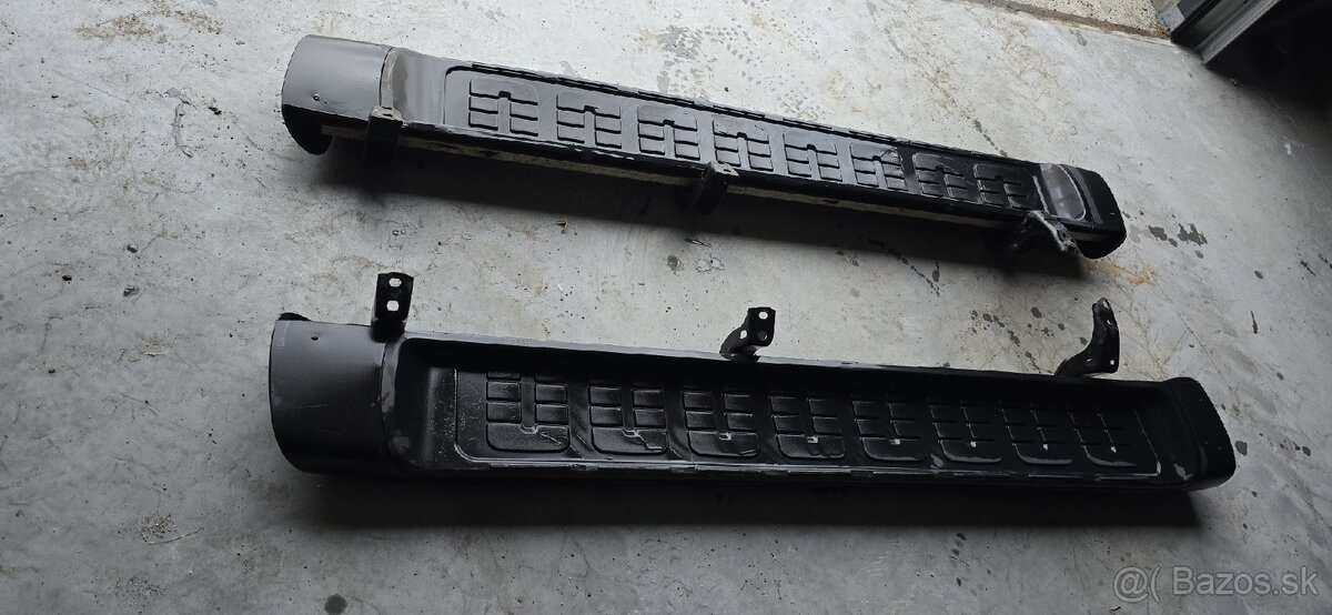 Toyota FJ CRUISER/LAND CRUISER - 8