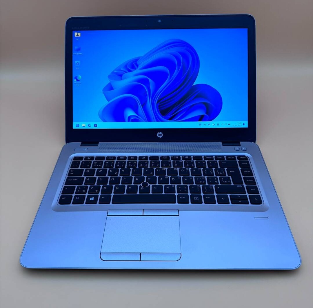 Notebook 14" HP.AMD PRO A10-8730B 4x2,40GHz.8gb ram.256gSSD - 8