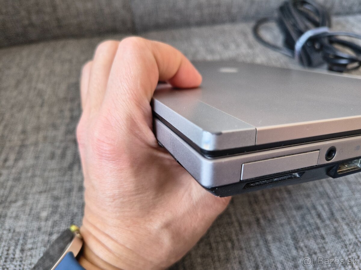 HP Elitebook 2570p - 8