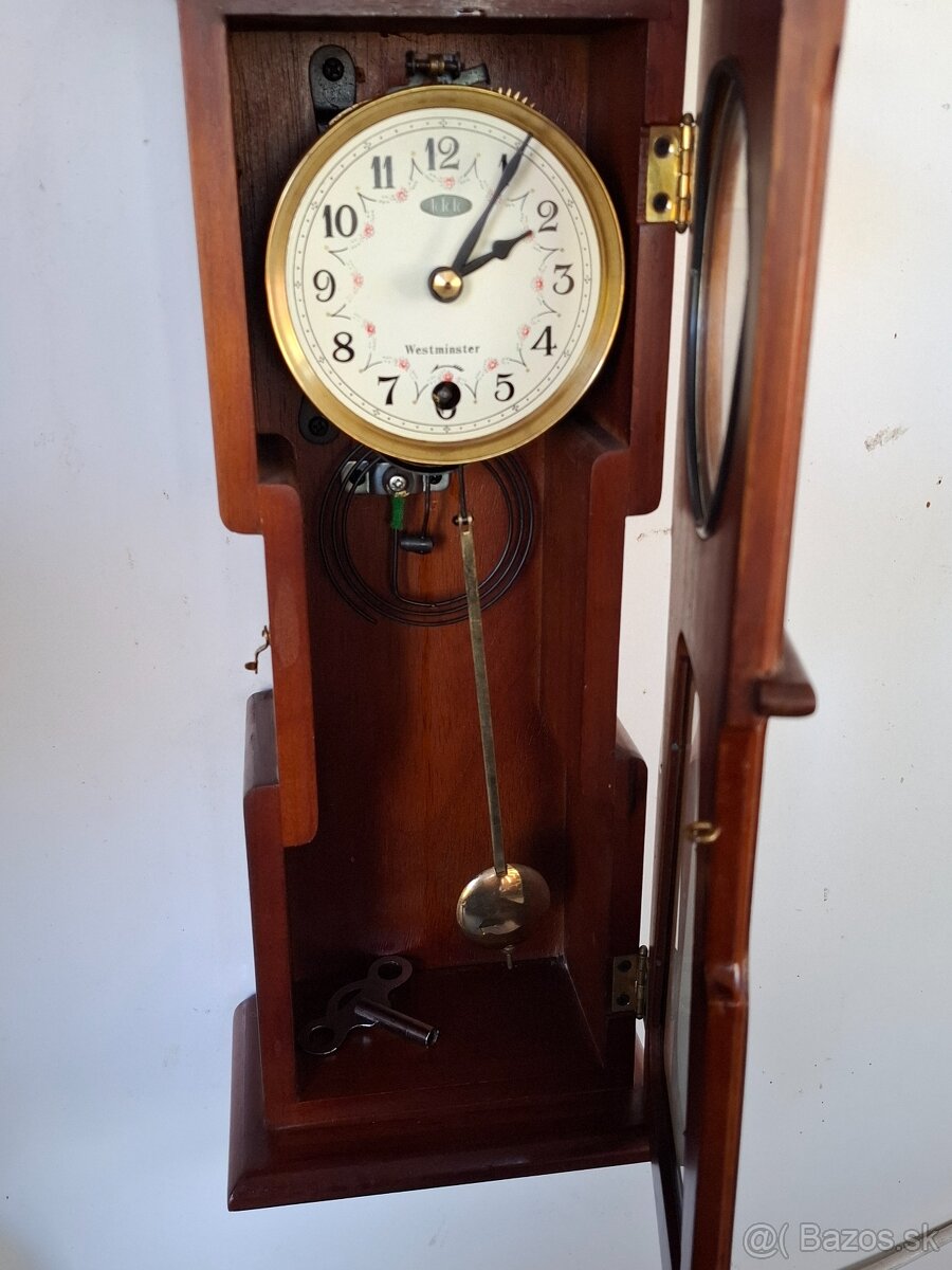 Predám funkčné mechanické nástenné hodiny KKK Westminster ka - 8