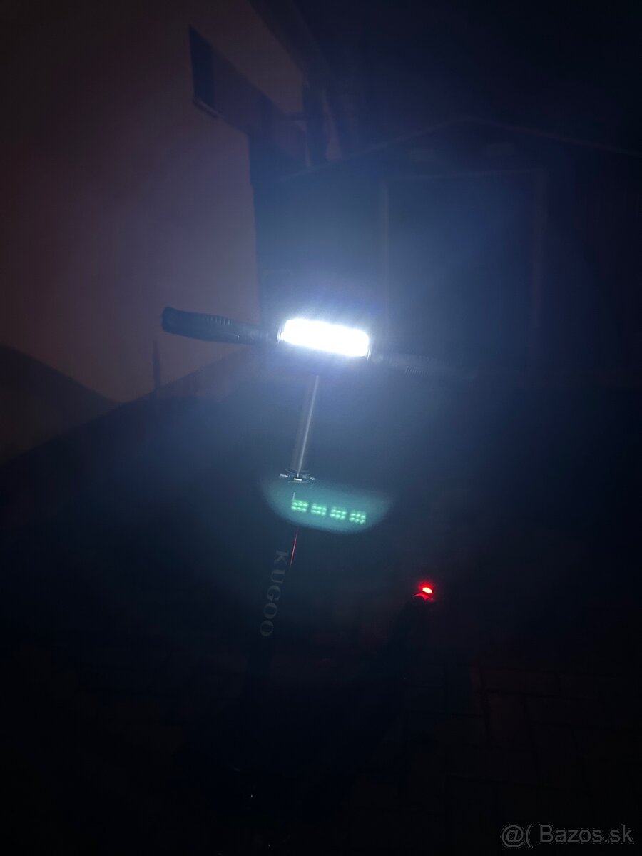 Kolobezka Elektrická KUGOO - 8