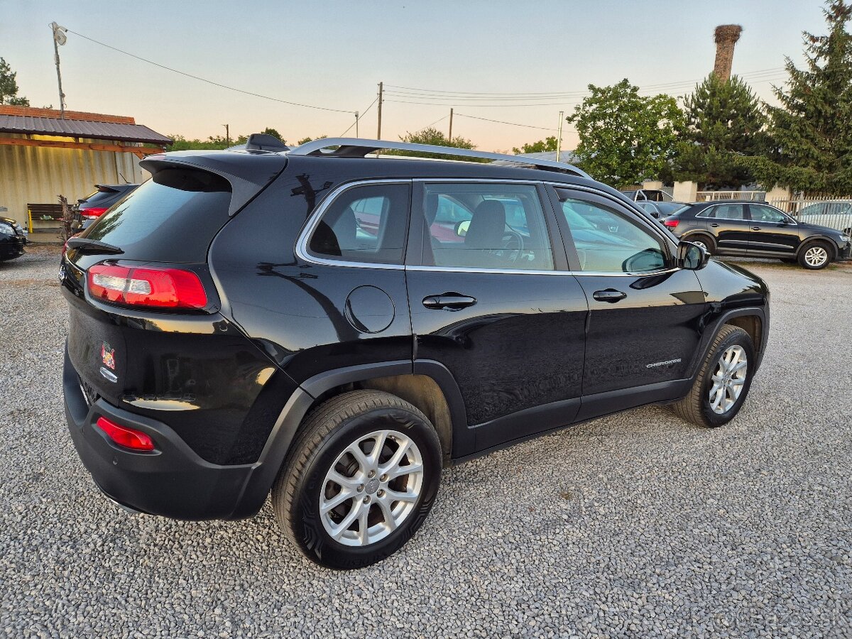 Jeep cherokee - 8