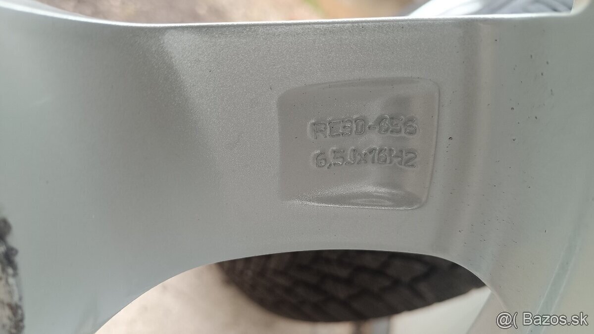 Sada elektrónov KIA 6,5Jx16H2 s pneu Bridgestone 215/70 R16 - 8