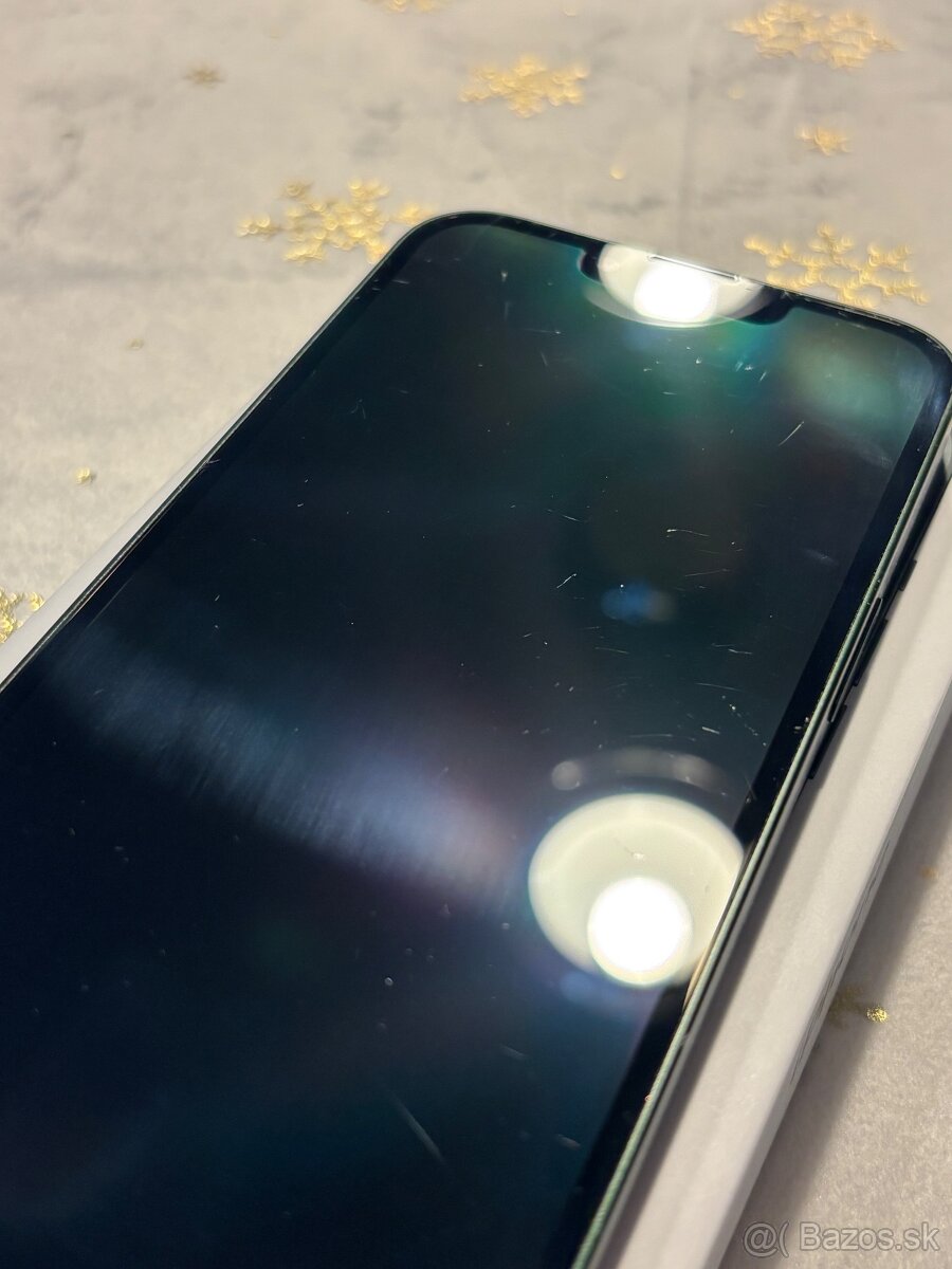 iPhone 13, green, 128 GB - 8