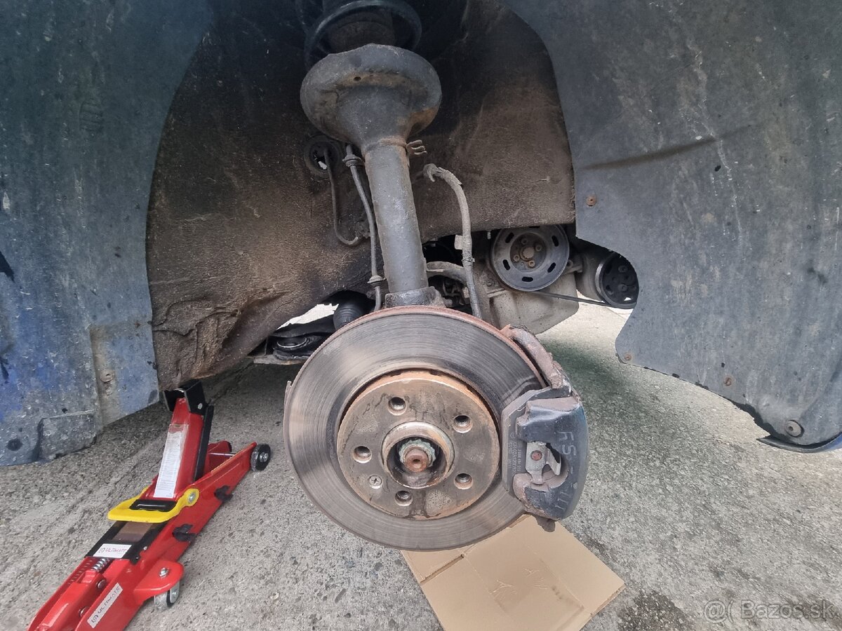 Škoda Octavia 1.6i 75kw 102PS - 8