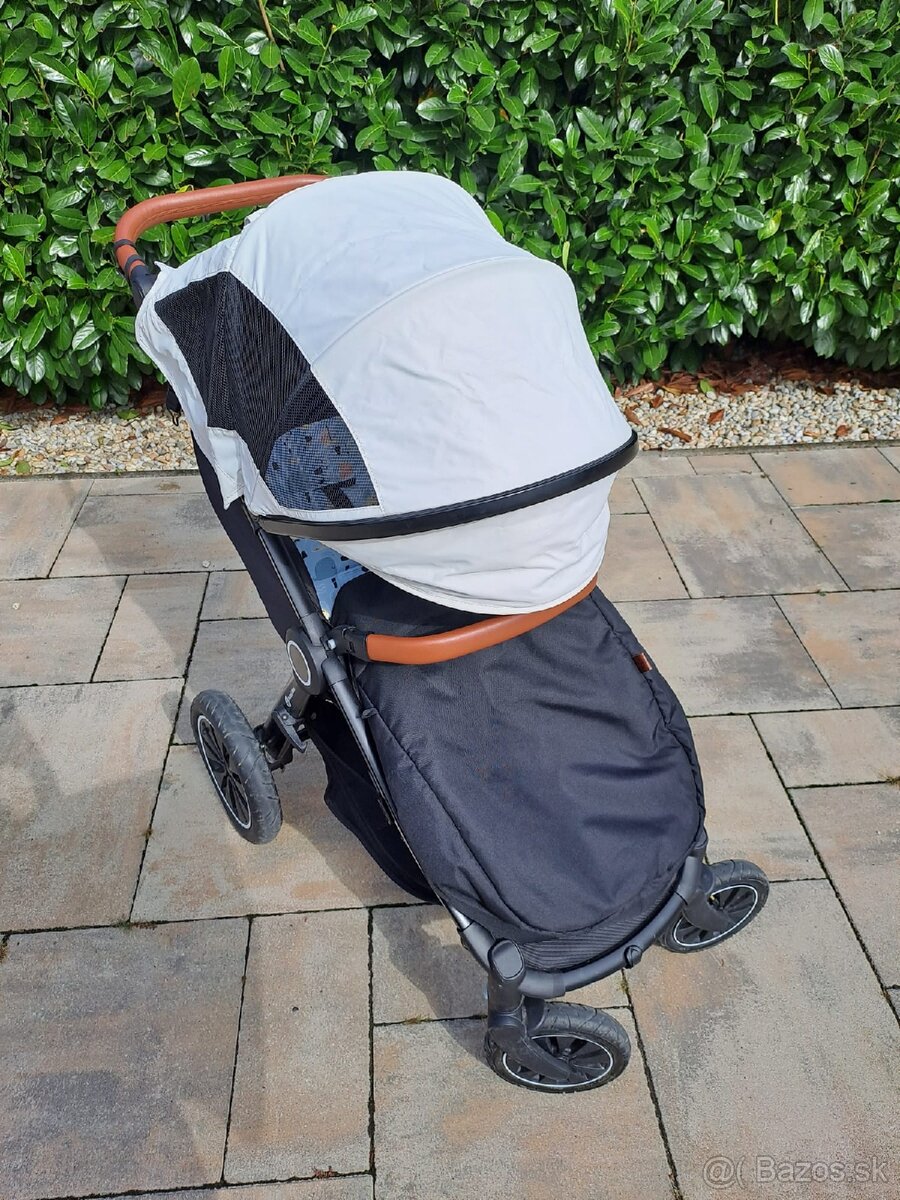 Športový kočík PetiteMars Street+ - 8