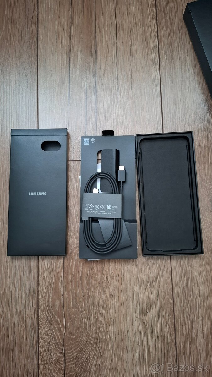 Samsung Galaxy Z Flip 5 512GB - 8