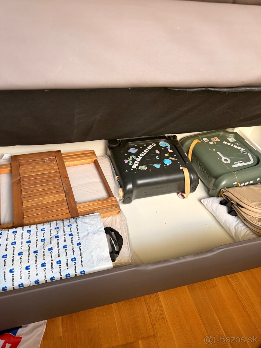 Boxspring postel 180 x 200 cm - 8