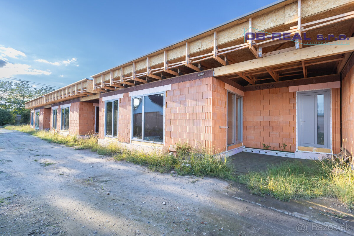 Exkluzívne ponúkame na predaj novostavby 4izb RD + garáž, v - 8