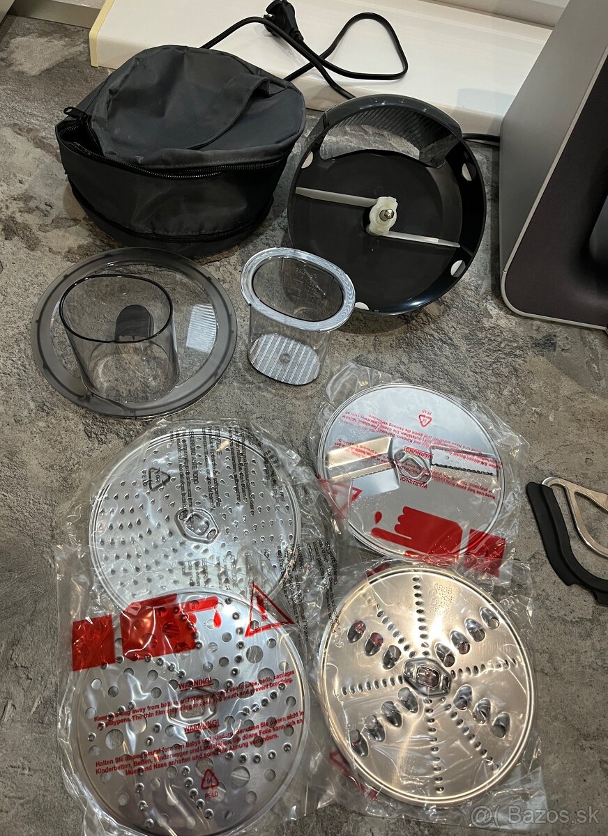 Bosch MUM 58M59 1000w kuchynsky robot - 8