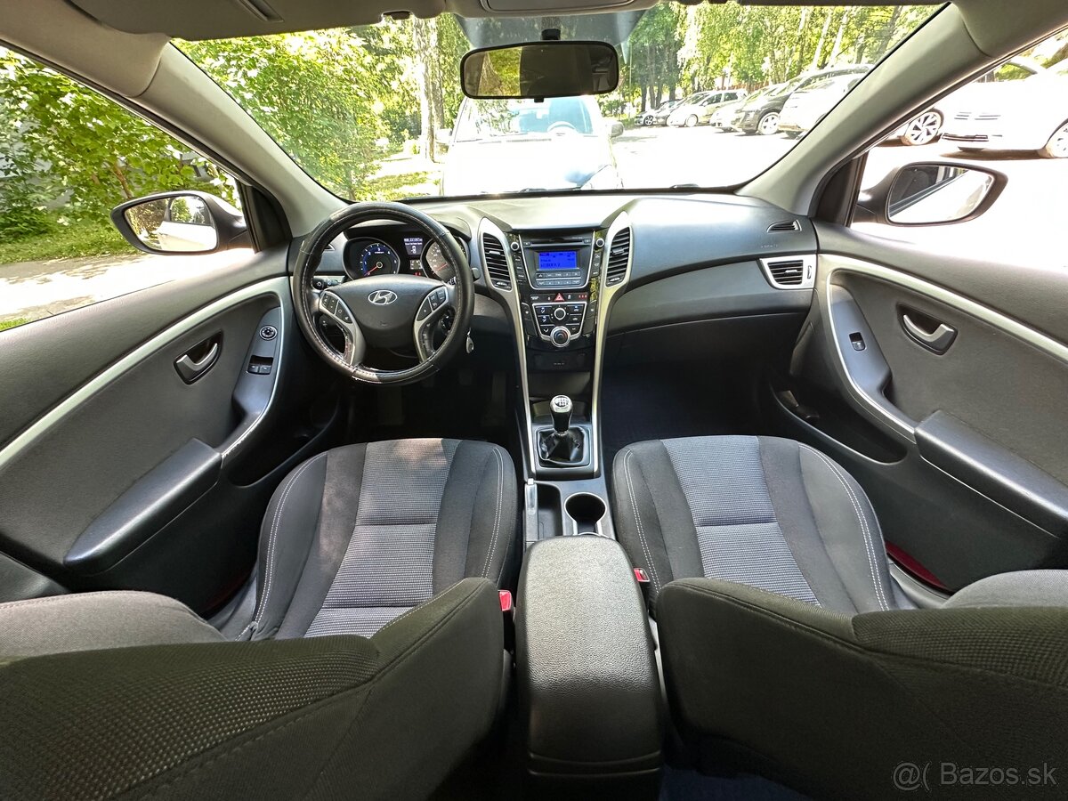 Predám Hyundai i30 - 8