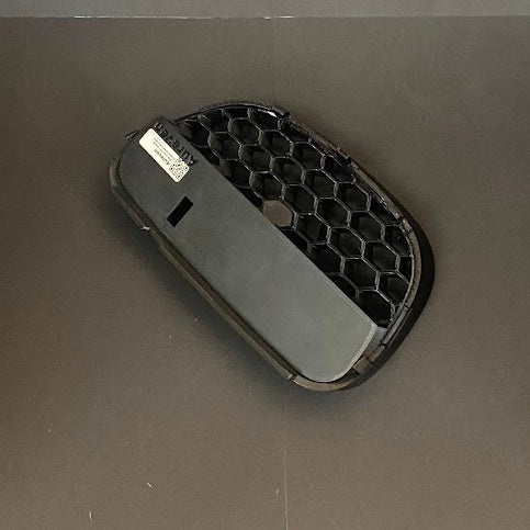 Seat Leon MK1 Cupra R stredná mriežka do masky - 8