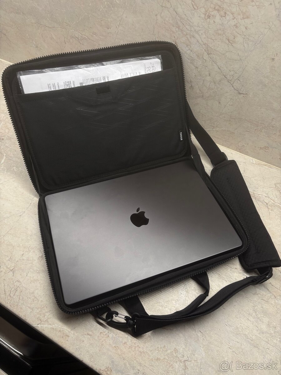 Predám MacBook Pro M3 Pro (2023) - 8