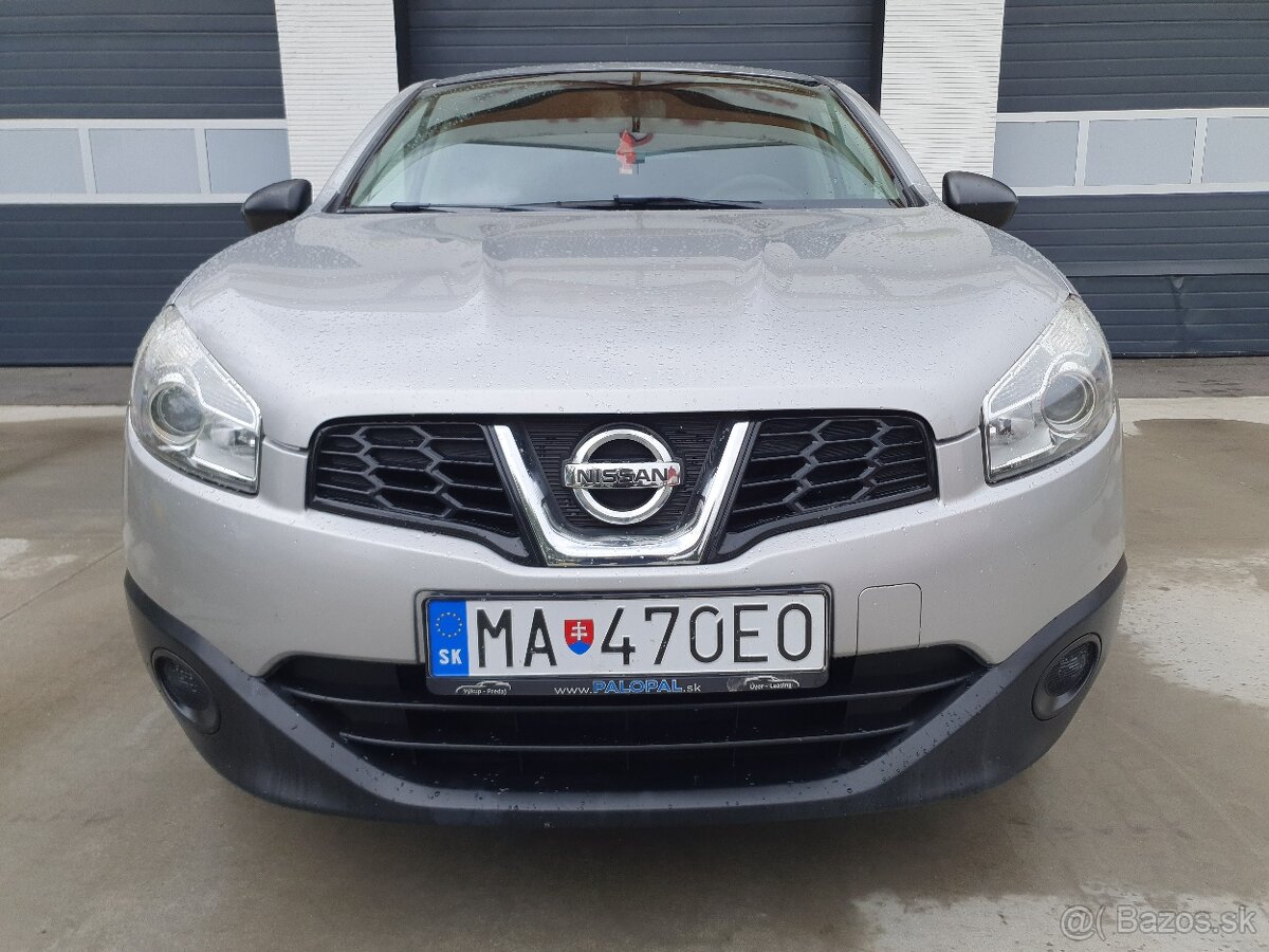 Nissan Qashqai 1.6i Tekna 4x2 (EU5) 86kw 6M benzín - 8