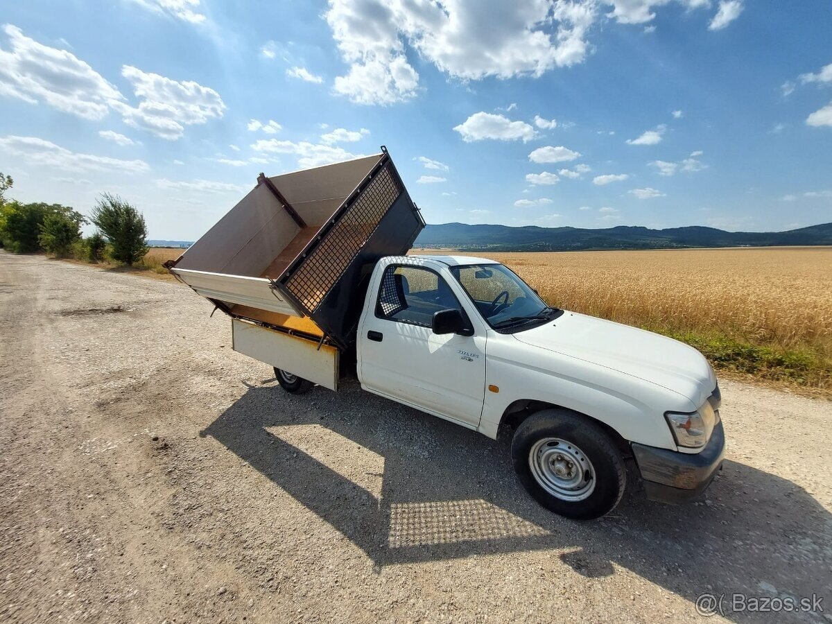 TOYOTA HILUX 3-STRANNÝ VYKLÁPAČ - 8