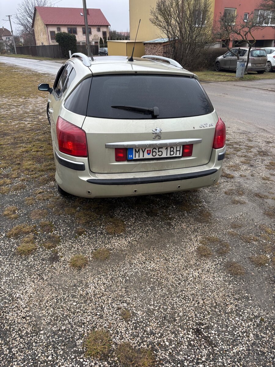 Peugeot 407Sw 2.0HDI - 8