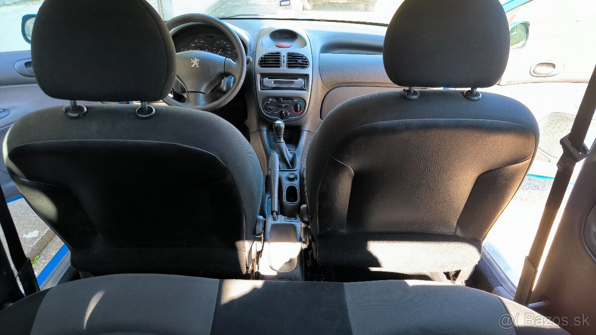 PEUGEOT 206 1.4 - 55kw - 8
