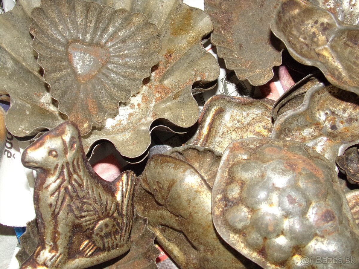 Staručké FORMIČKY A VYKRAJOVAČKY - 8