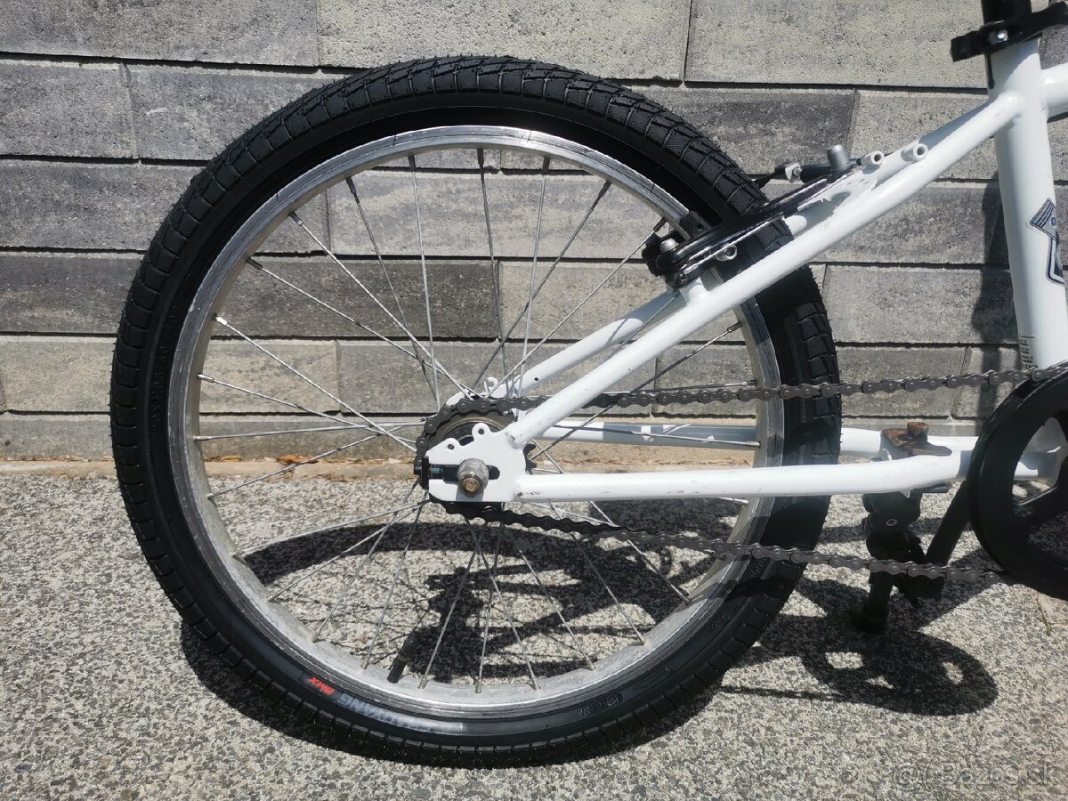 Detský bicykel 20 - 8