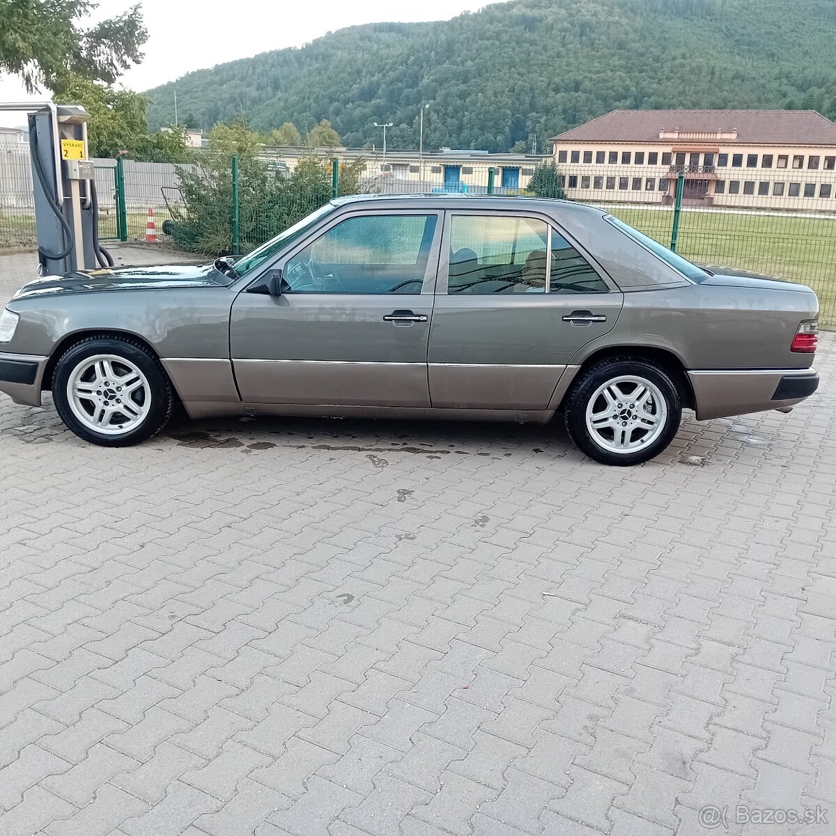 Mercedes-Benz w124 300D - 8