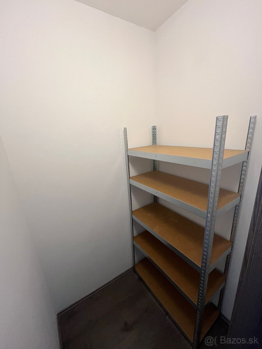 PRENÁJOM 1 izbový byt- SLOVENSKÝ GROB - 8